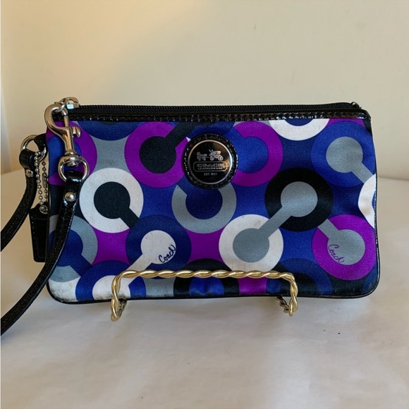Coach Handbags - COACH Optic Art Wristlet